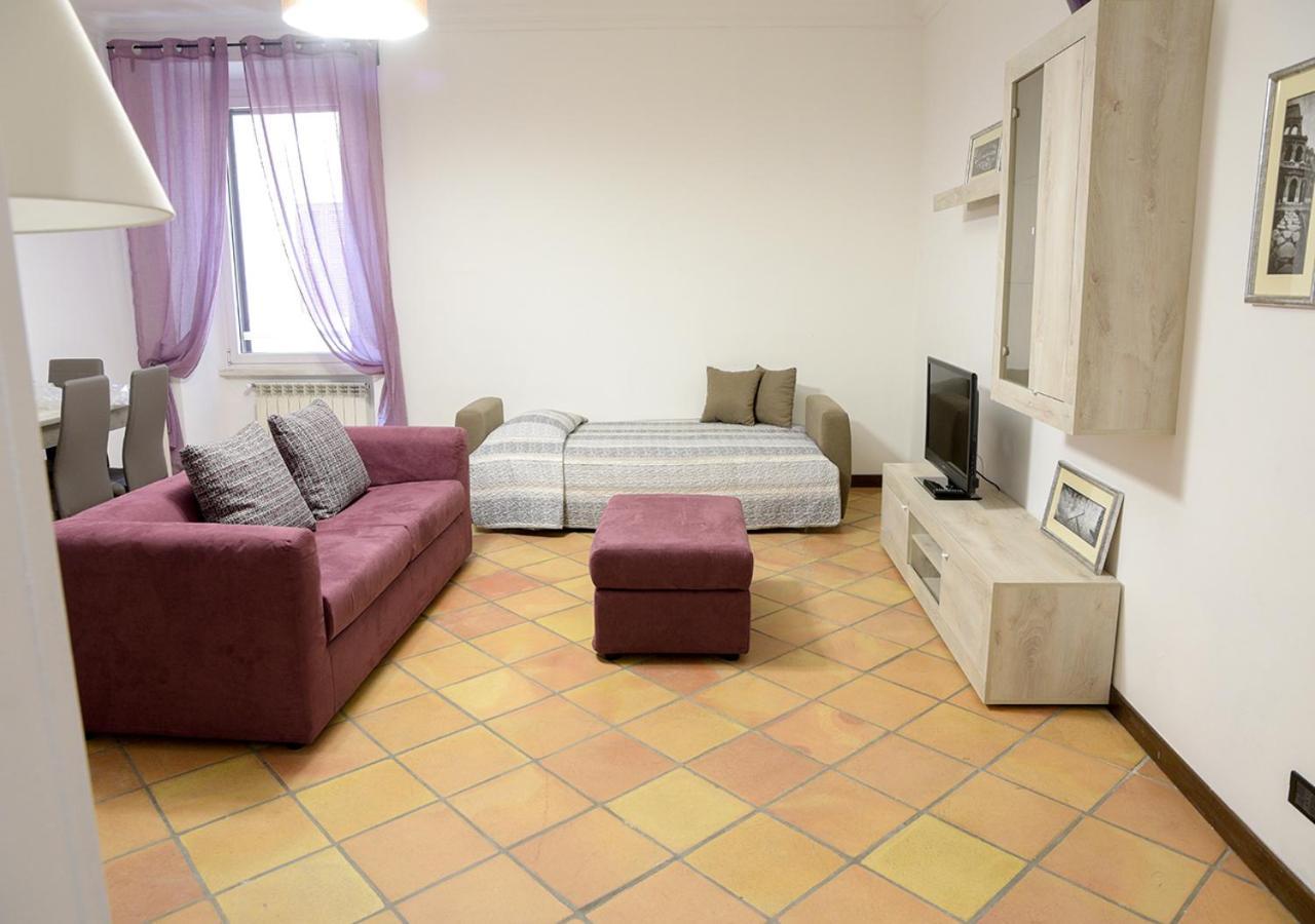 Colosseum Comfortable Apartment Rome Buitenkant foto